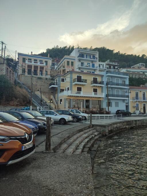 La Mer Gythio Exterior foto